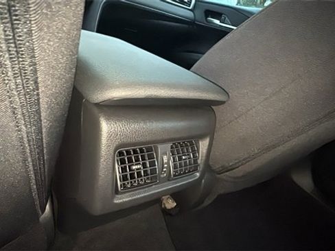 Used 2025 Toyota Camry LE image 20