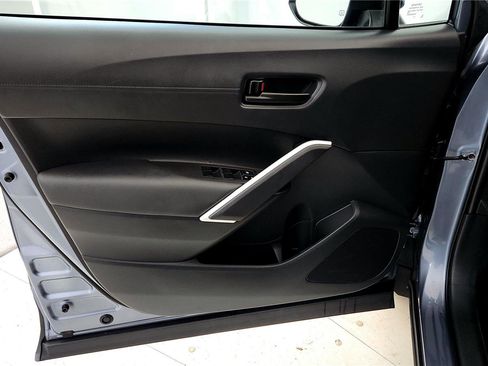 Certified 2024 Toyota Corolla Cross LE image 22