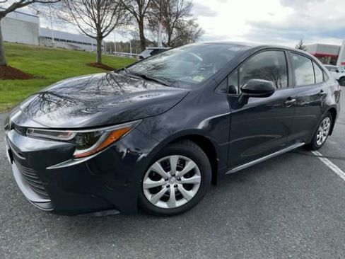 New 2026 Toyota Corolla LE FWD image 4
