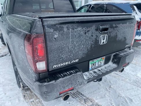 Used 2022 Honda Ridgeline Black Edition image 6