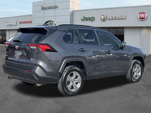 Used 2024 Toyota RAV4 XLE AWD/4WD image 7