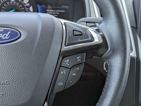 Used 2024 Ford Edge SEL AWD/4WD image 25