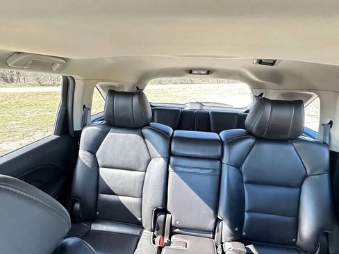 Used 2011 Acura MDX Sport Utility 4D image 34