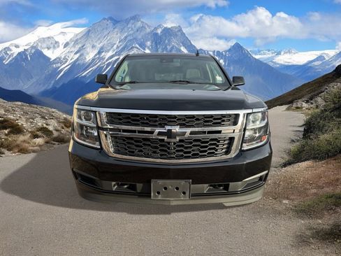 Used 2020 Chevrolet Tahoe LS w/ Enhanced Driver Alert Package image 8