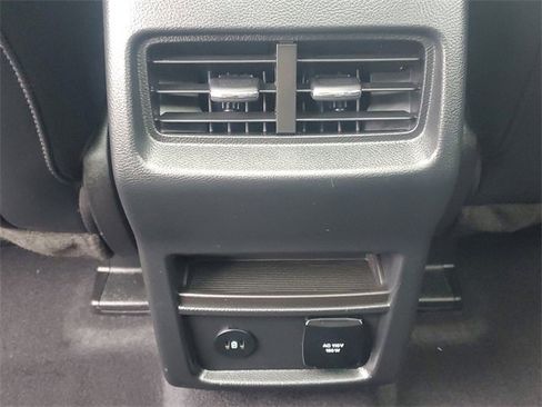 Certified 2024 Ford Edge SEL w/ Convenience Package image 30