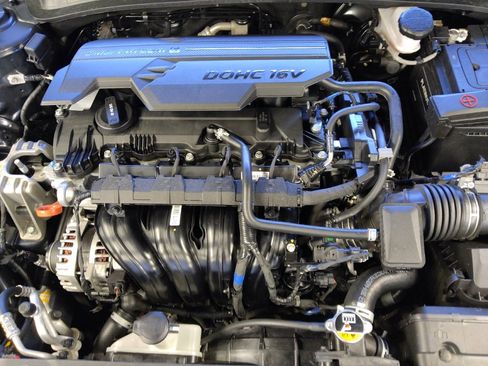 Used 2024 Hyundai Elantra SEL FWD image 30