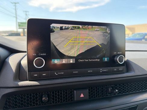 Used 2023 Honda CR-V EX image 18