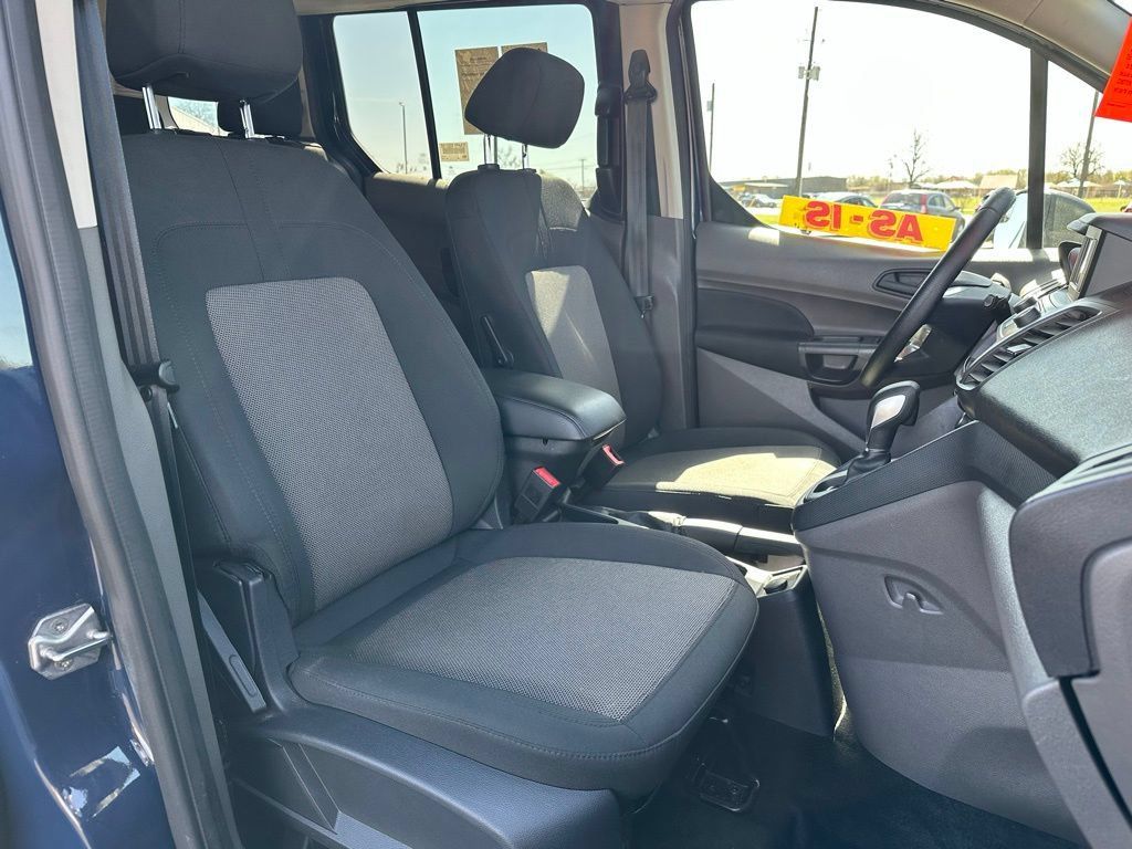 Used 2021 Ford Transit Connect XL FWD image 19