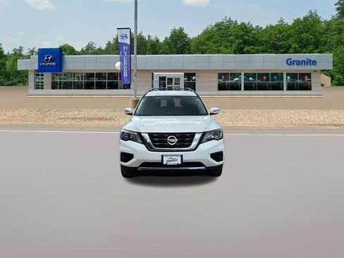 Used 2020 Nissan Pathfinder S AWD/4WD image 3