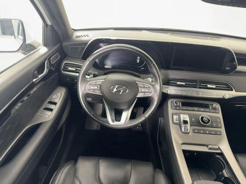 Used 2022 Hyundai Palisade Calligraphy image 25