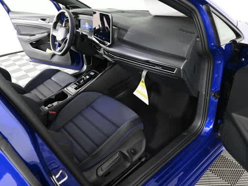 New 2026 Volkswagen Golf image 10