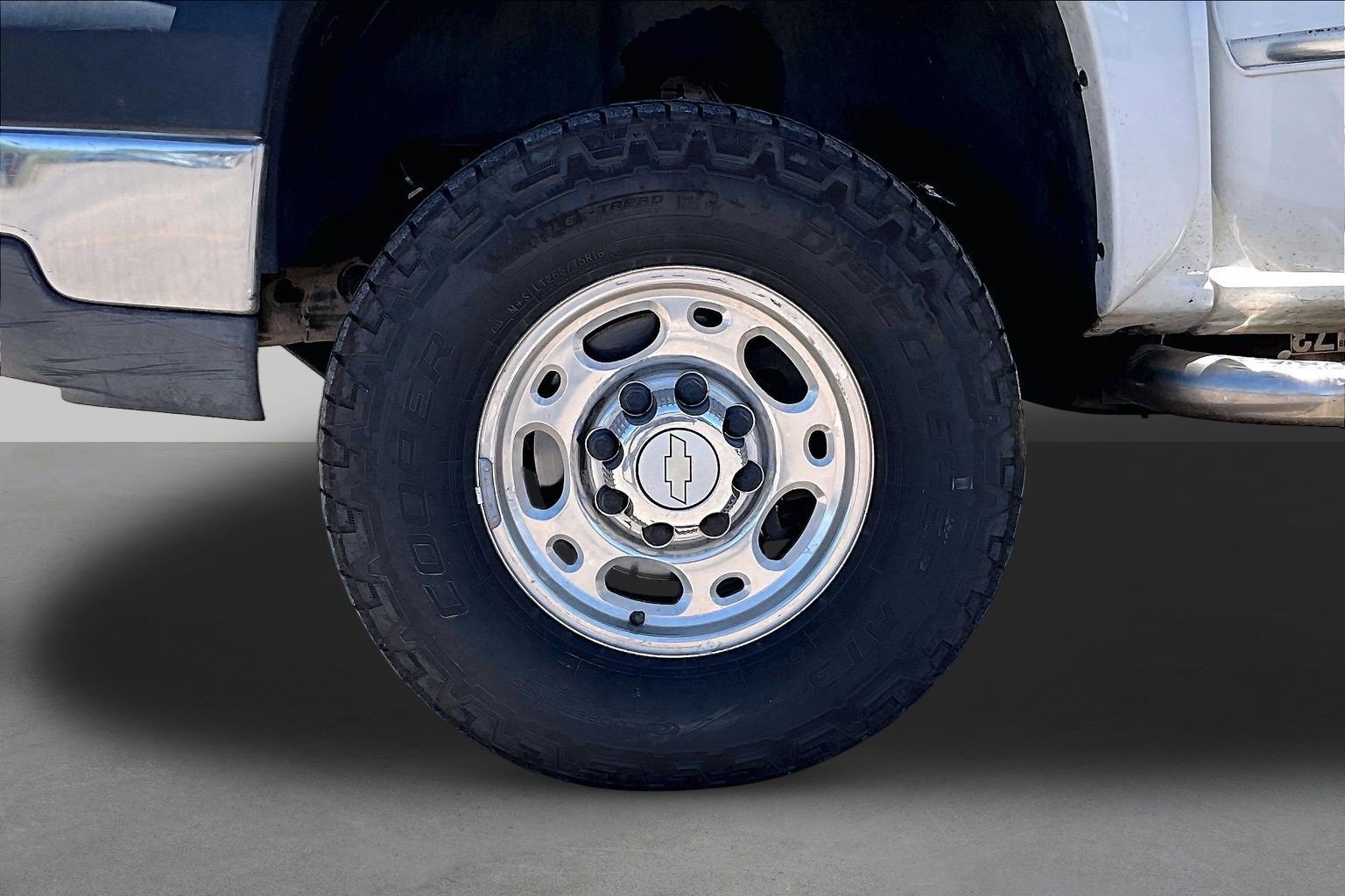 Used 2007 Chevrolet Silverado 2500 LT w/ Heavy-Duty Power Package AWD/4WD image 8