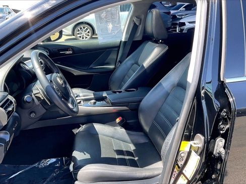 Used 2014 Lexus IS 250 w/ Luxury Package w/Gray Wood RWD image 22