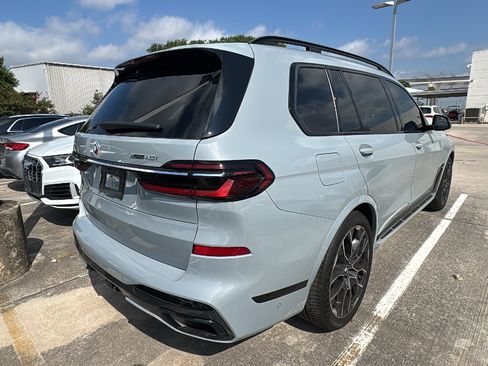 Used 2023 BMW X7 xDrive40i AWD/4WD image 6