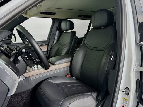 New 2025 Land Rover Range Rover Long Wheelbase SE AWD/4WD image 21