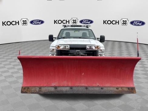 Used 2012 Ford F250 XL w/ Skid Plate Pkg image 2