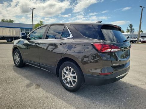 Certified 2024 Chevrolet Equinox LT image 3