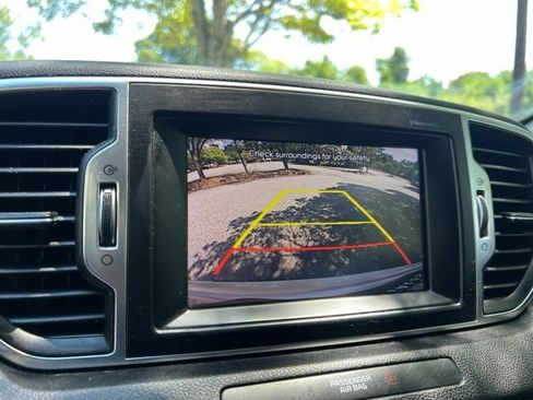 Used 2018 Kia Sportage EX AWD/4WD image 39