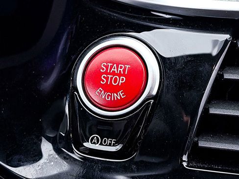 Used 2023 BMW M5 w/ Executive Package image 30