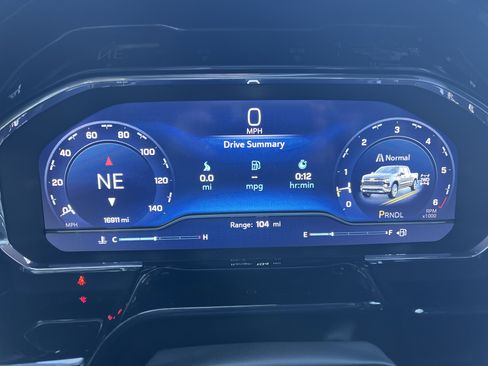 Used 2023 Chevrolet Silverado 1500 RST w/ Z71 Off-Road Package image 21