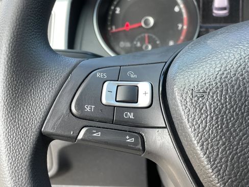 Used 2018 Volkswagen Atlas Launch Edition image 38