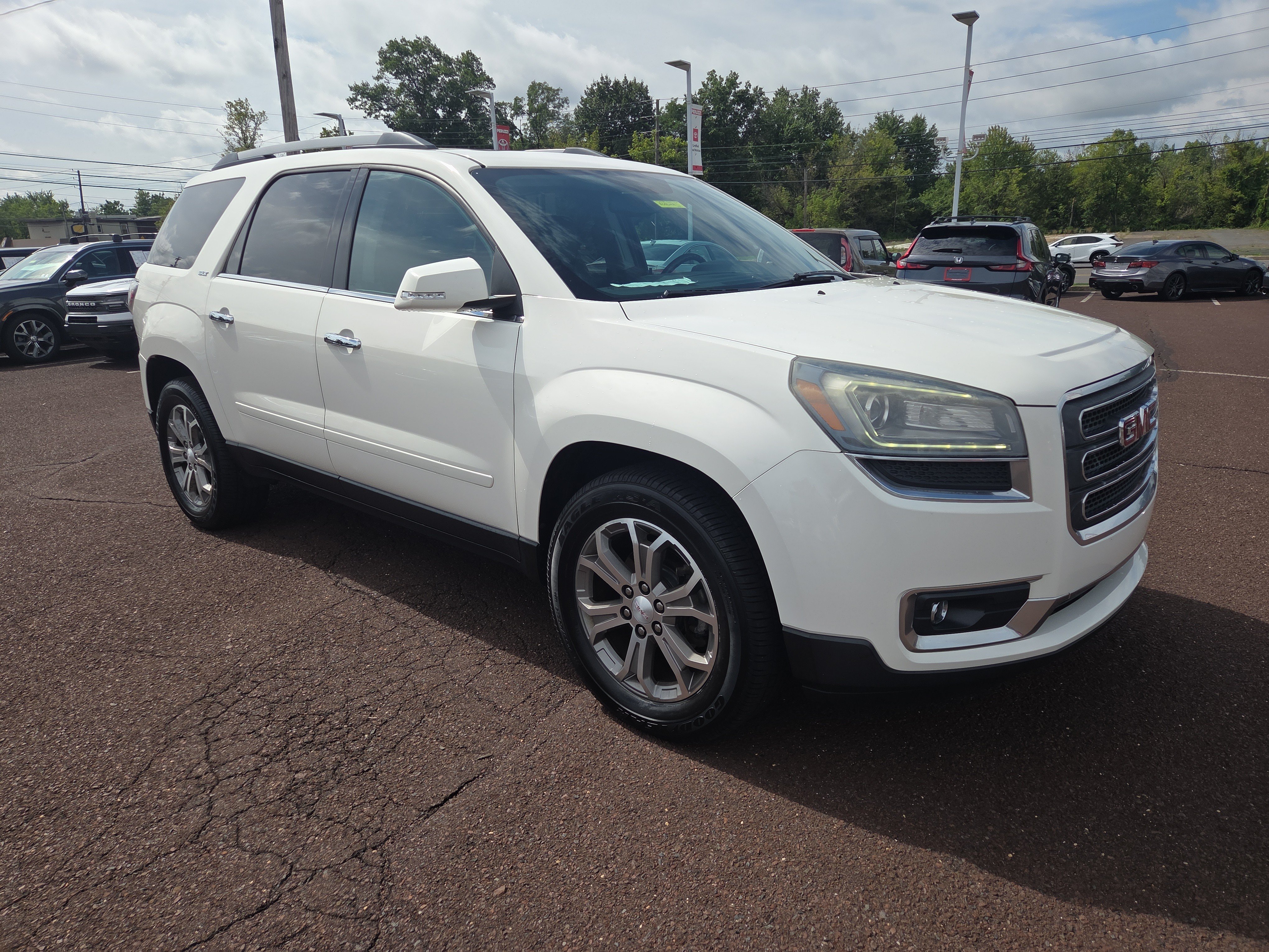 Used 2014 GMC Acadia SLT AWD/4WD image 1