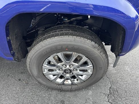 New 2024 Toyota Tacoma 4x4 Double Cab image 10