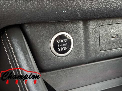Used 2021 Nissan Rogue SL FWD image 32