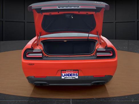 Used 2023 Dodge Challenger SRT Hellcat w/ Driver Convenience Group image 9