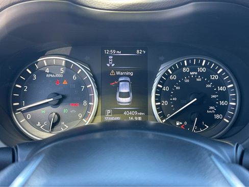 Used 2022 INFINITI Q50 Luxe w/ Cargo Package image 21