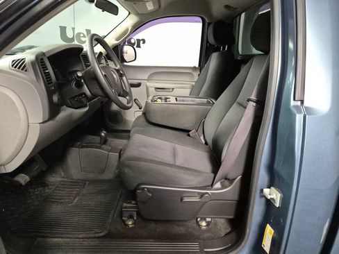 Used 2011 Chevrolet Silverado 1500 W/T w/ LS Package AWD/4WD image 9