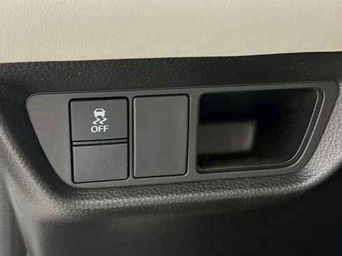 Certified 2024 Honda HR-V LX image 20