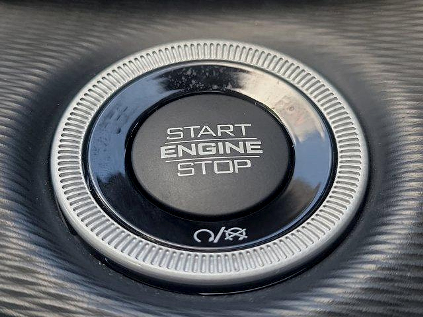 Used 2023 Jeep Grand Cherokee Altitude RWD image 31