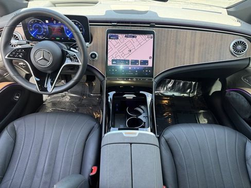 Used 2023 Mercedes-Benz EQS 450+ Sedan image 10