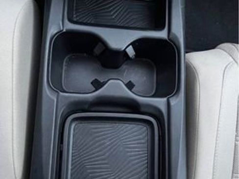 Used 2019 Honda CR-V EX image 13