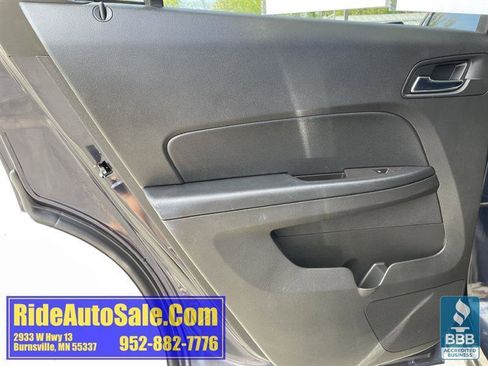 Used 2015 Chevrolet Equinox LT AWD/4WD image 11