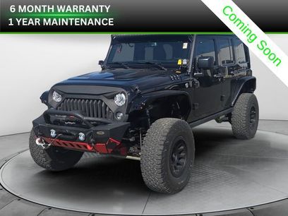 Used 2017 Jeep Wrangler Unlimited Rubicon w/ Cold Weather Group