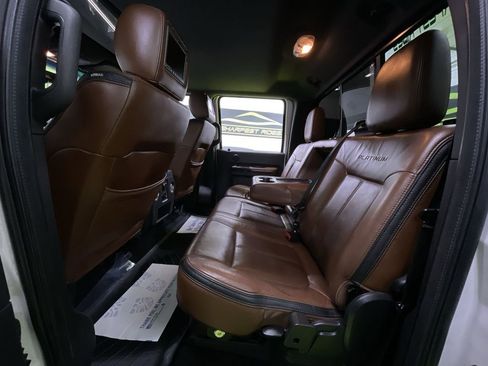 Used 2013 Ford F350 Platinum w/ Platinum Pkg image 29
