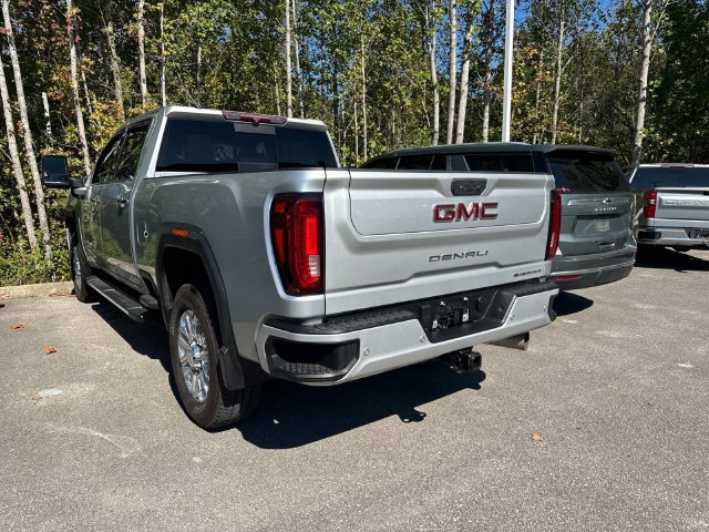 Used 2022 GMC Sierra 2500 Denali AWD/4WD image 8
