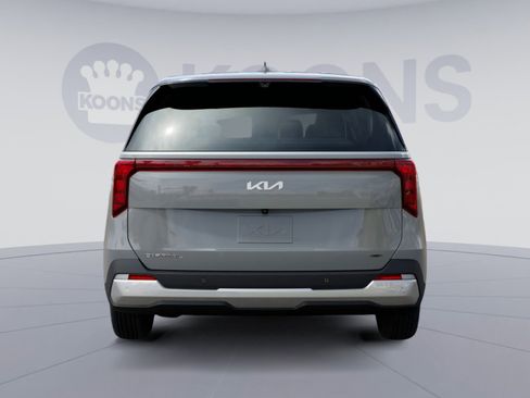 New 2026 Kia Carnival EX image 16