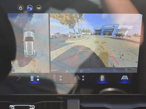 New 2026 Chevrolet Equinox LT w/ Safety and Technology Package image 23