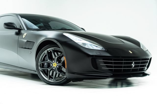 Used 2018 Ferrari GTC4Lusso T RWD image 4