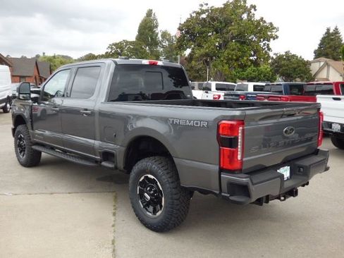 New 2026 Ford F350 Lariat w/ Tremor Off-Road Package AWD/4WD image 5