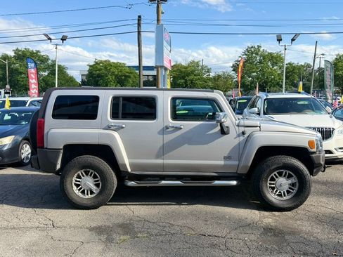 Used 2006 HUMMER H3 AWD/4WD image 5