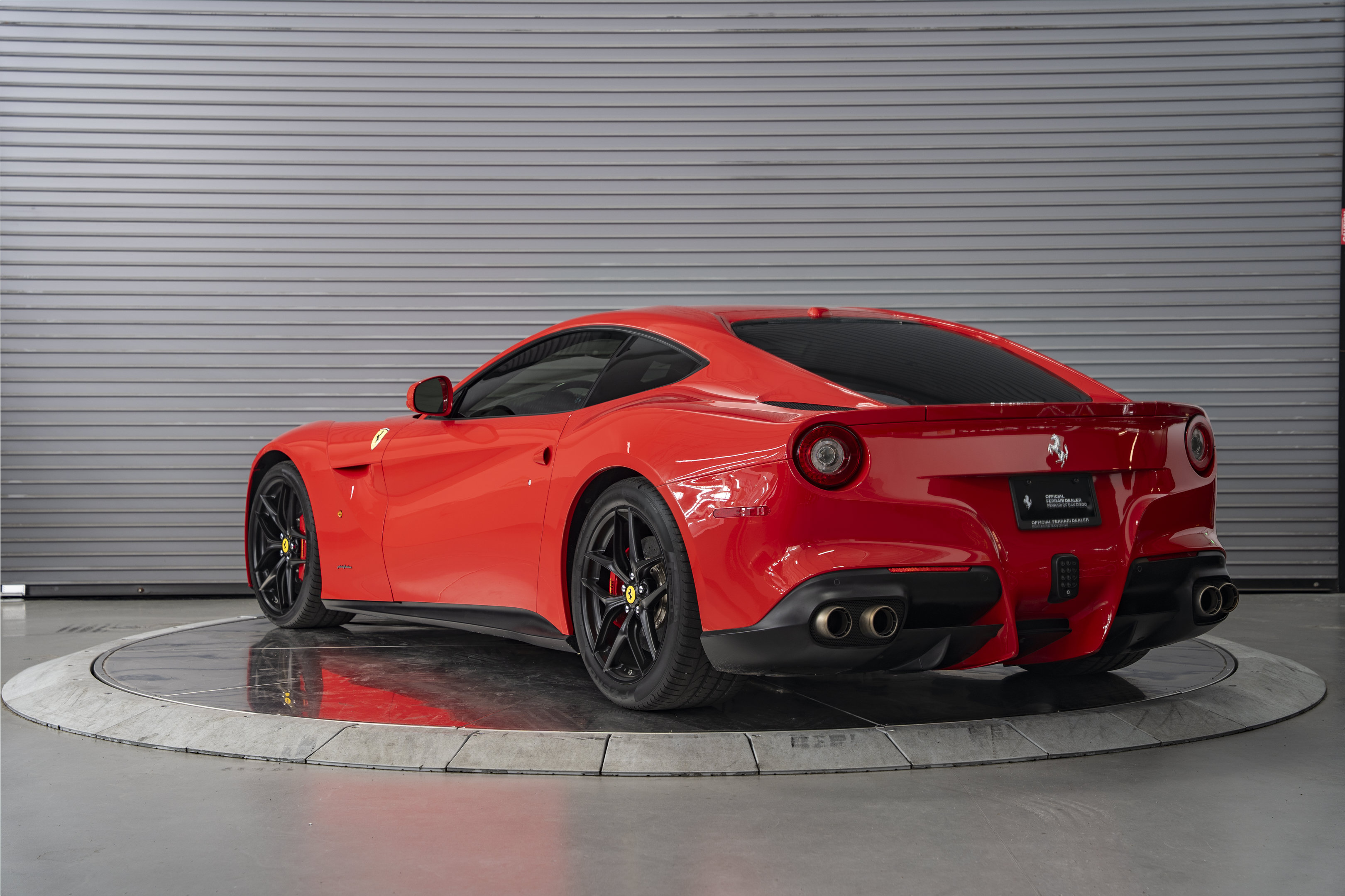 Certified 2015 Ferrari F12 Berlinetta RWD image 3