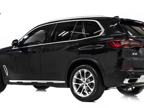 Used 2019 BMW X5 xDrive40i w/ Premium Package 2 image 6