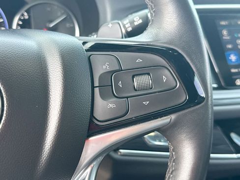 Used 2024 Buick Enclave Premium image 28