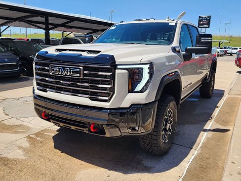 New 2026 GMC Sierra 2500 AT4X w/ LPO, Black Badging Package AWD/4WD image 7