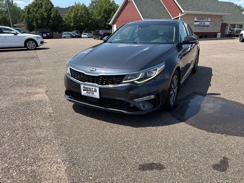 Used 2019 Kia Optima EX w/ EX Premium Package FWD image 11