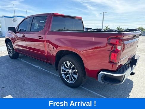Used 2024 Chevrolet Silverado 1500 LT RWD image 13